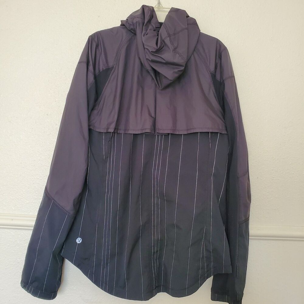 Lululemon Women's Run: Get Up And Glow Jacket Reflective 360 Black Sz 6 Full Zip - Picture 13 of 16